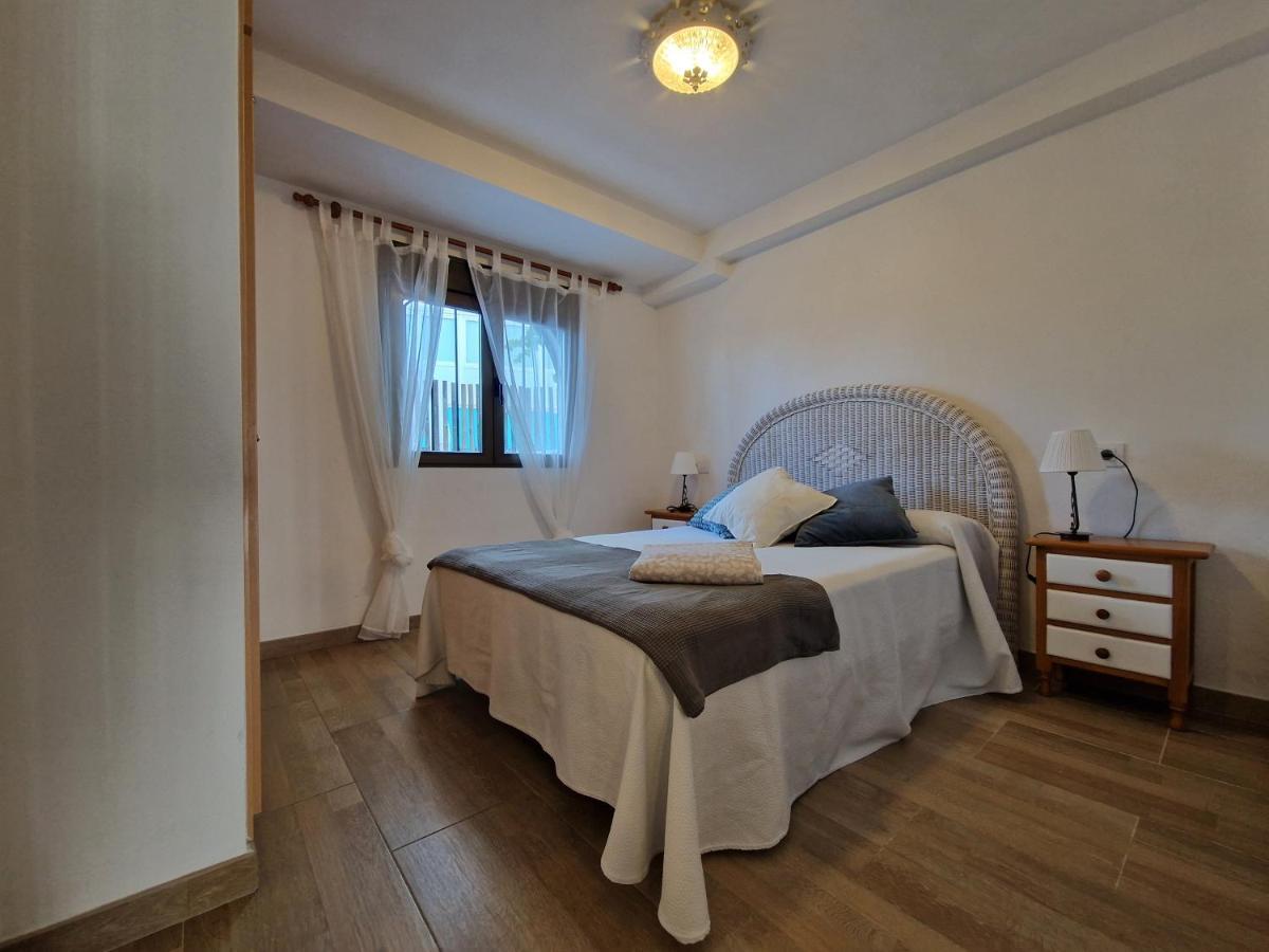 Beachside Apartment *