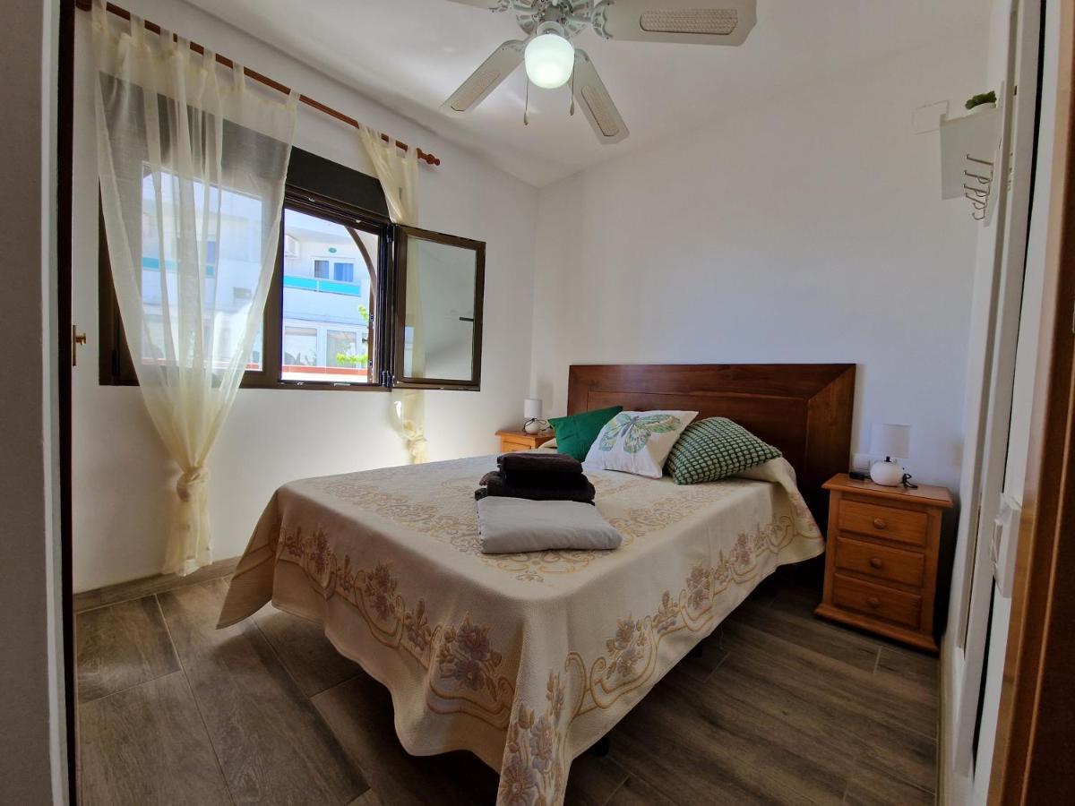 Beachside Apartment *